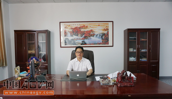 贴近市场 助力"智造"——专访中智机器人董事长赵亮博士